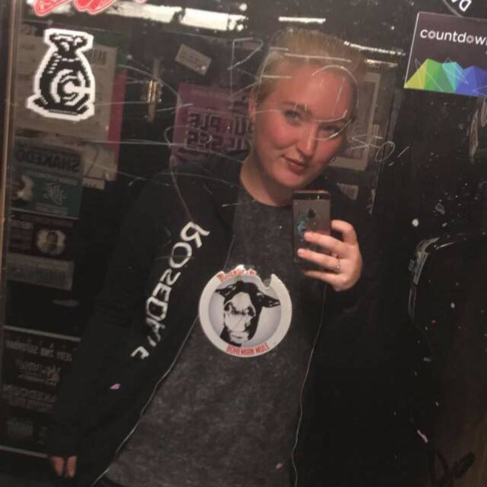 Meet your Posher, Ally